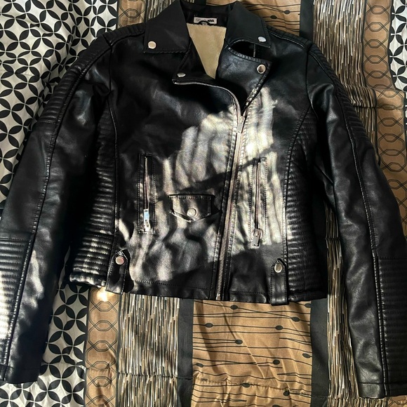 Fashion nova leather jacket - Picture 1 of 3